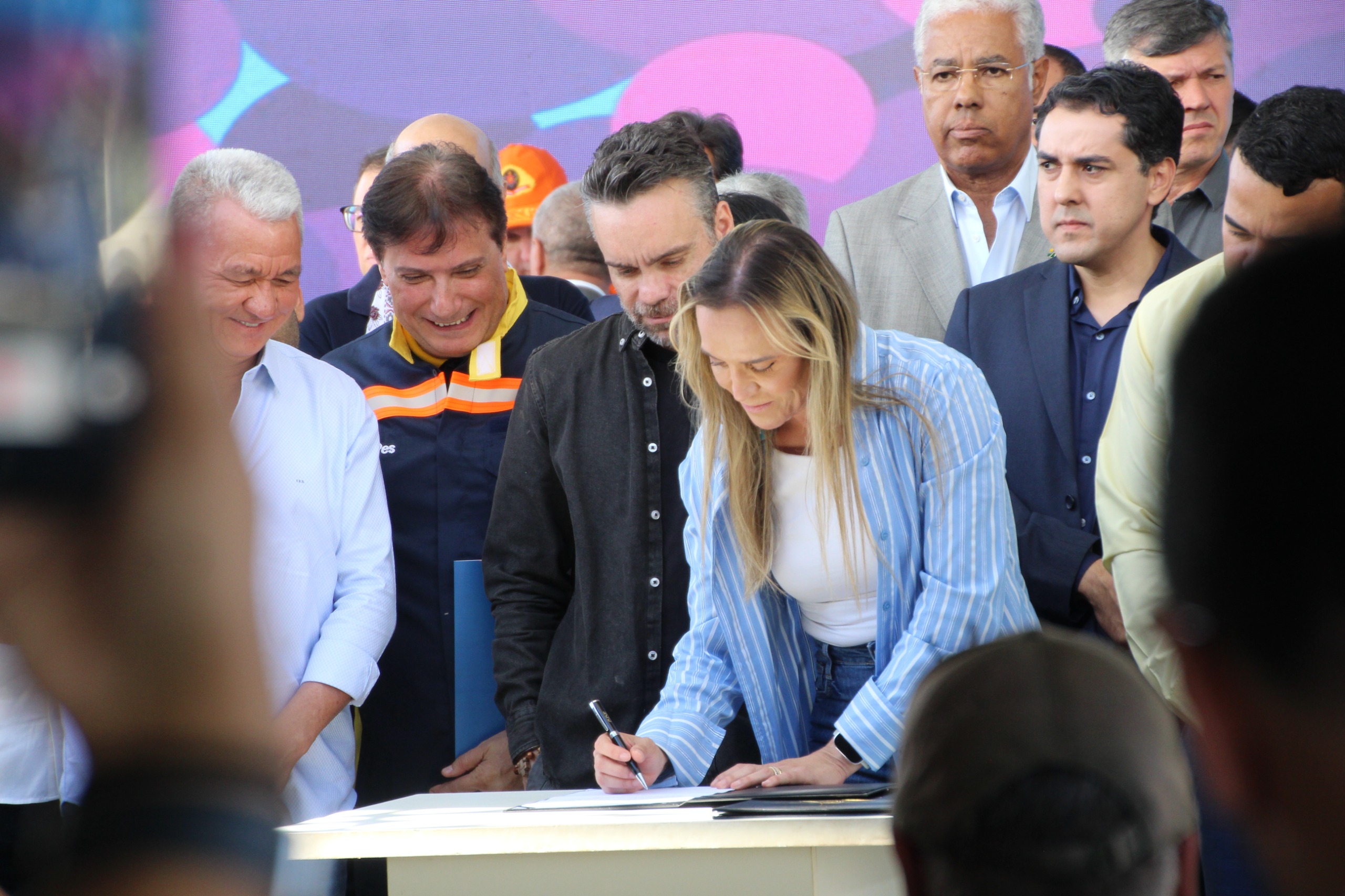 CEB IPes investe quase R$ 7 milhões para ampliar iluminação pública em São Sebastião