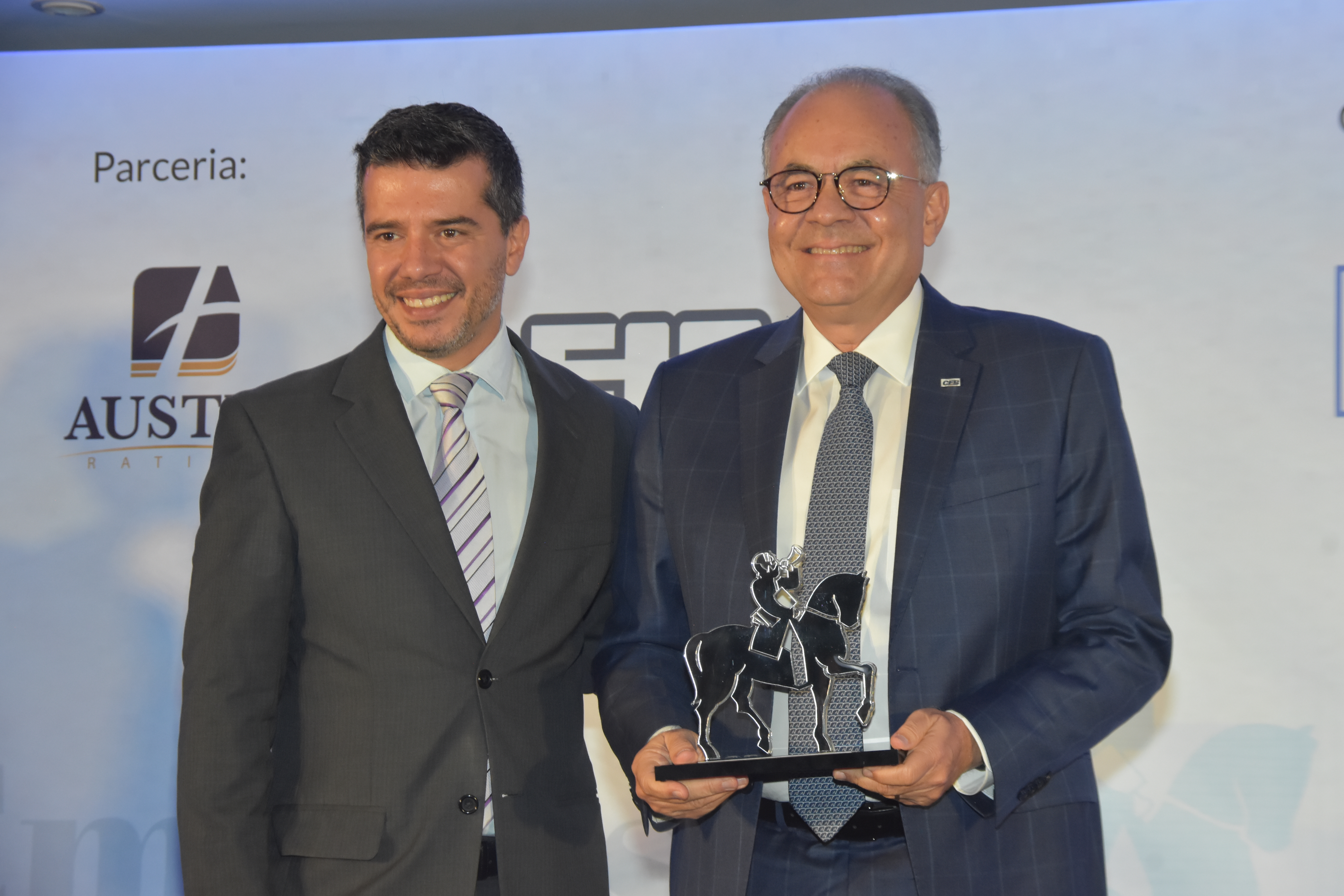 CEB é a vencedora do prêmio Estadão Empresas Mais de 2023